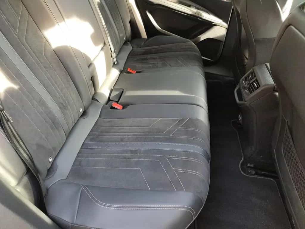 Peugeot 3008 GT LEDER*NAVI*FULL-LED*SITZHEIZUNG*EL.HECKK 08/2023-photo-20