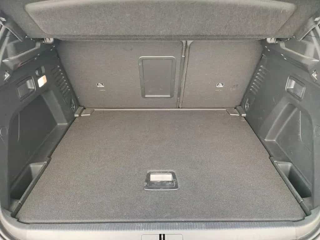 Peugeot 3008 GT LEDER*NAVI*FULL-LED*SITZHEIZUNG*EL.HECKK 08/2023-photo-22