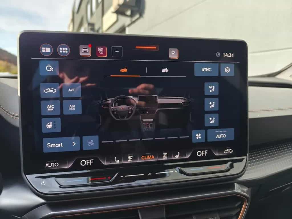 Cupra Formentor 333 VZ PANO HAILSTORM SENNHEISER 02/2026-photo-21