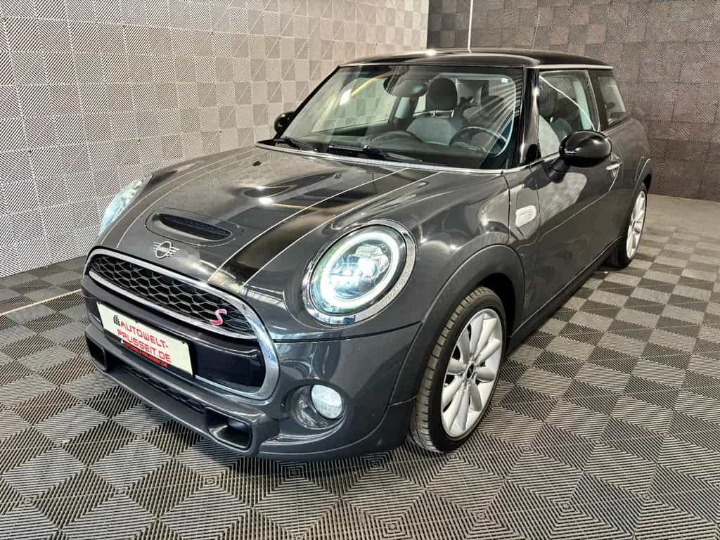 MINI Cooper S *CHILI*LED-BUSINESS-SHZ-PDC-NAV-AMBIENTE 04/2018-photo-1