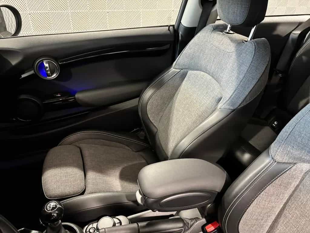 MINI Cooper S *CHILI*LED-BUSINESS-SHZ-PDC-NAV-AMBIENTE 04/2018-photo-11