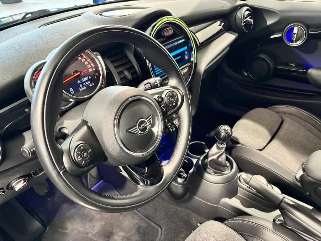 MINI Cooper S *CHILI*LED-BUSINESS-SHZ-PDC-NAV-AMBIENTE 04/2018-photo-13