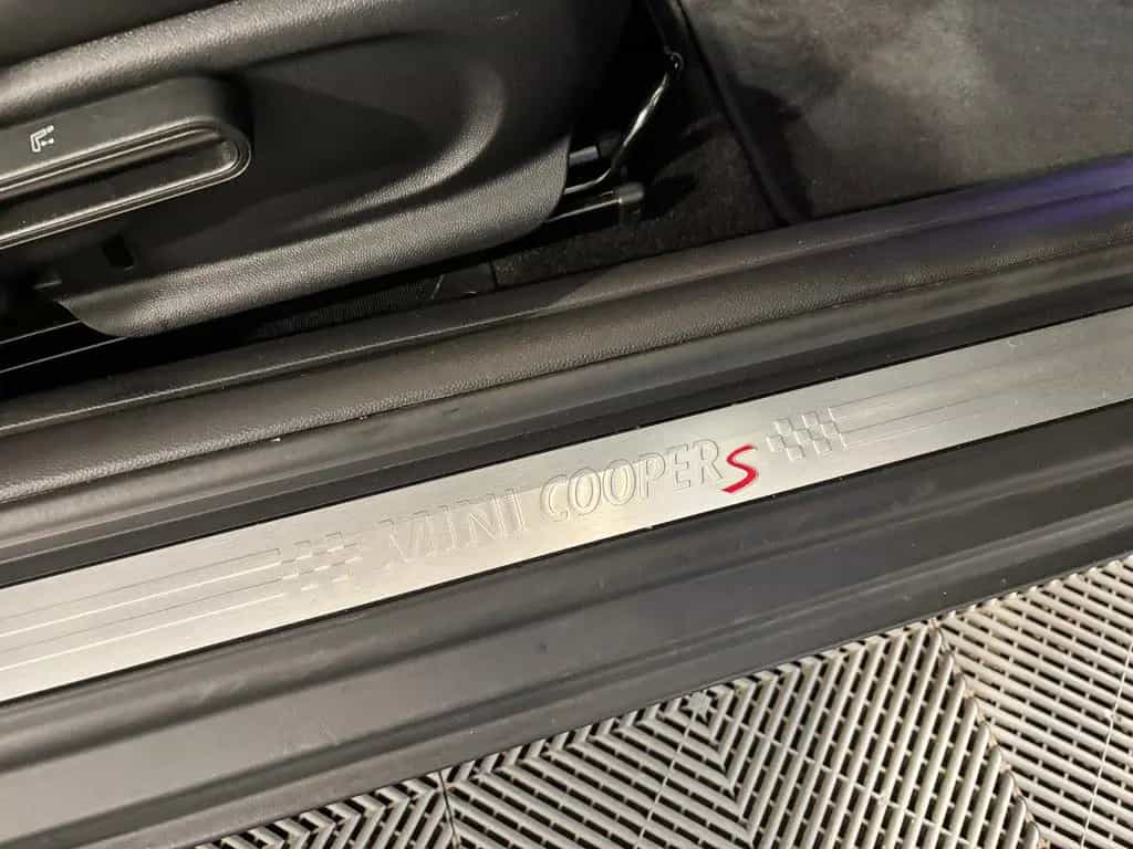MINI Cooper S *CHILI*LED-BUSINESS-SHZ-PDC-NAV-AMBIENTE 04/2018-photo-15