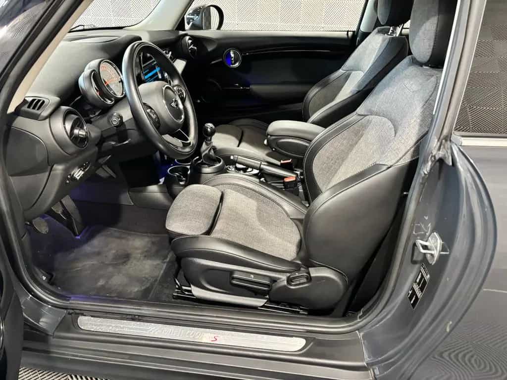 MINI Cooper S *CHILI*LED-BUSINESS-SHZ-PDC-NAV-AMBIENTE 04/2018-photo-9