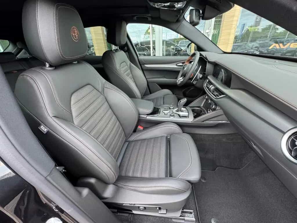 Alfa Romeo Stelvio Intensa Q4 Technopaket AHK-el. Navi Lede 02/2026-photo-11