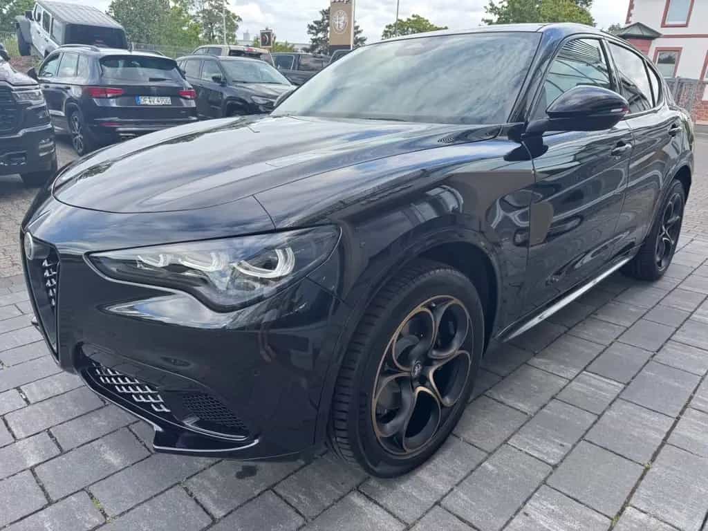 Alfa Romeo Stelvio Intensa Q4 Technopaket AHK-el. Navi Lede 02/2026-photo-3