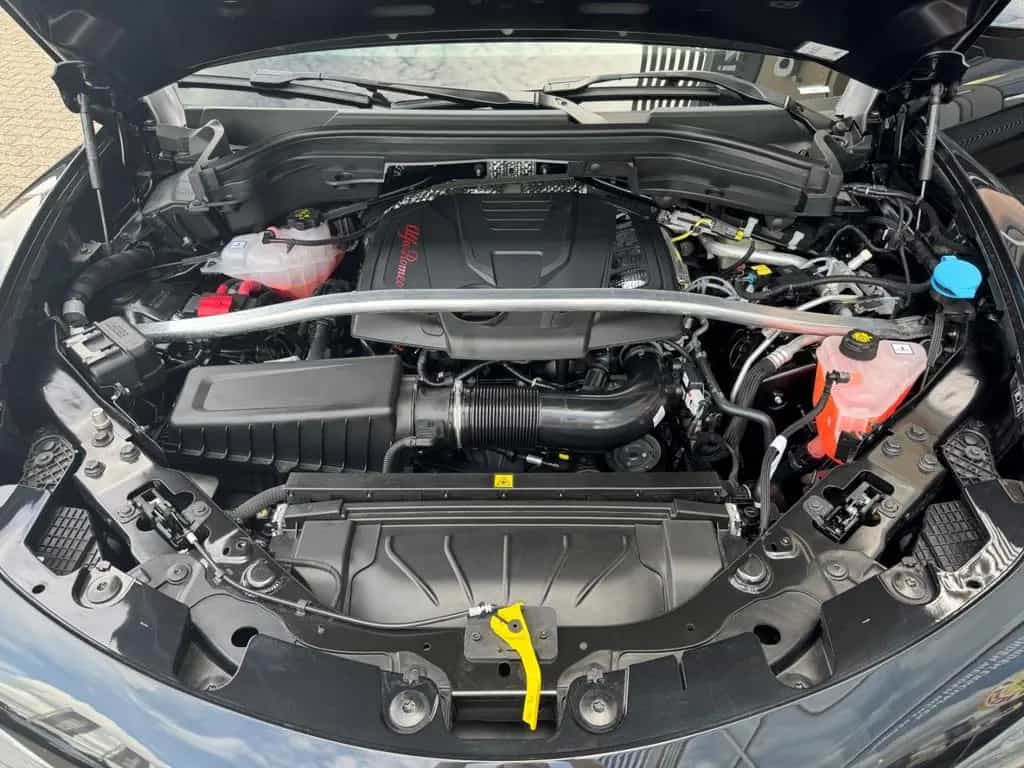 Alfa Romeo Stelvio Intensa Q4 Technopaket AHK-el. Navi Lede 02/2026-photo-32