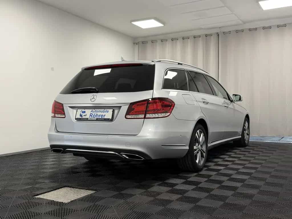 Mercedes-Benz E 200 T CGI BlueEff. Aut. Avantgarde LED 7-Sitze 06/2015-photo-30