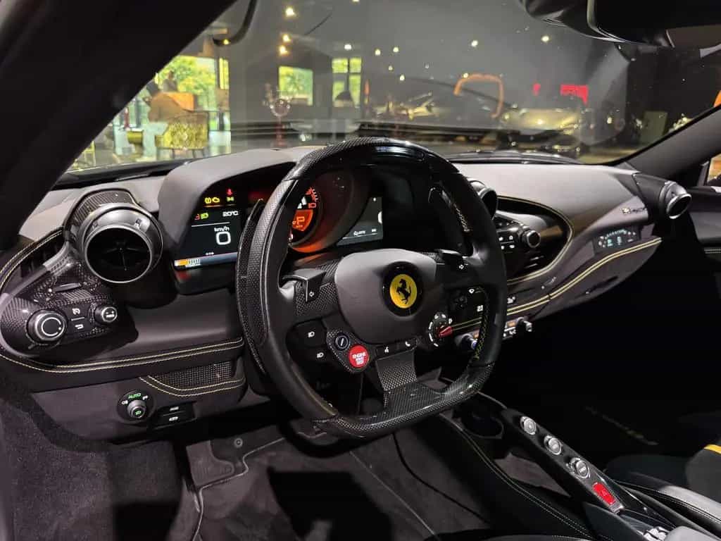 Ferrari F8 Tributo BRD*u-frei*Carbon*Lift*Racing Seats 09/2021-photo-11
