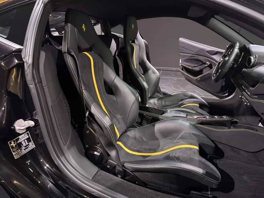 Ferrari F8 Tributo BRD*u-frei*Carbon*Lift*Racing Seats 09/2021-photo-12