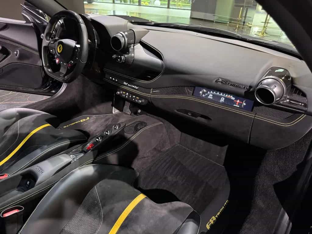 Ferrari F8 Tributo BRD*u-frei*Carbon*Lift*Racing Seats 09/2021-photo-13