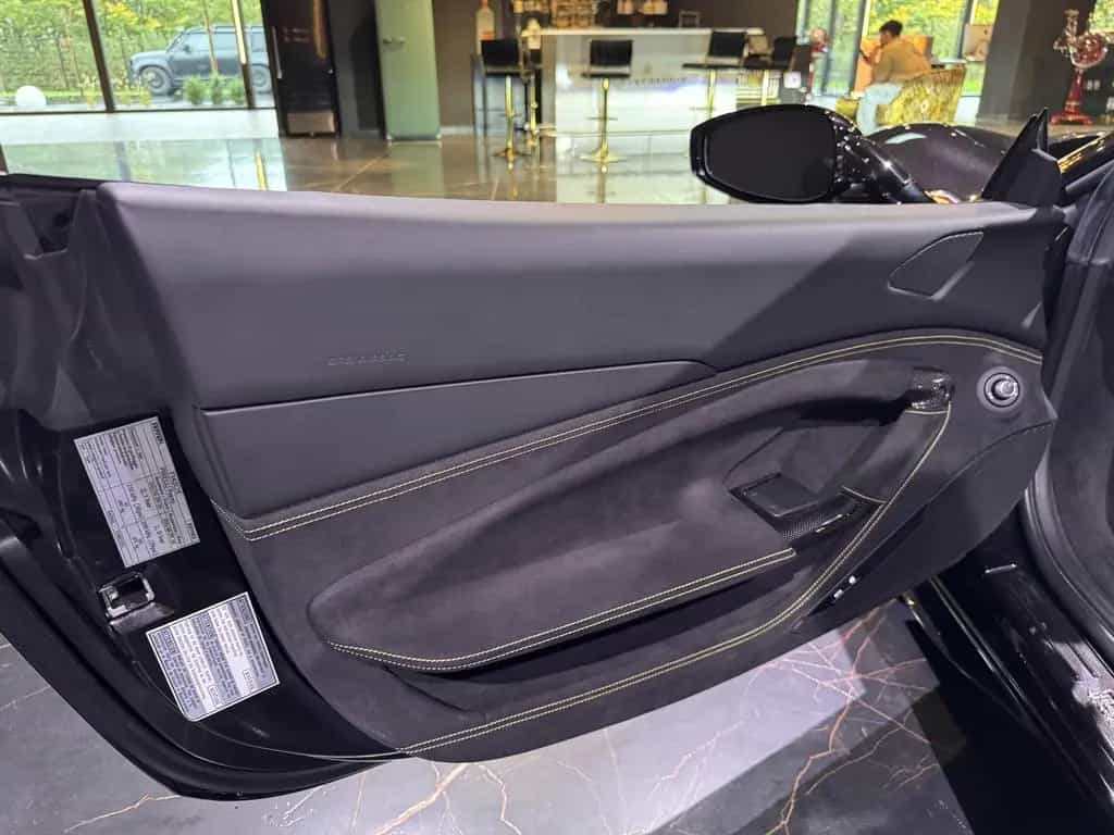 Ferrari F8 Tributo BRD*u-frei*Carbon*Lift*Racing Seats 09/2021-photo-14