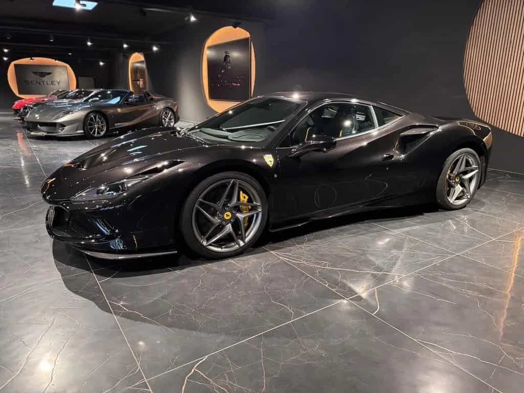 Ferrari F8 Tributo BRD*u-frei*Carbon*Lift*Racing Seats 09/2021-photo-6