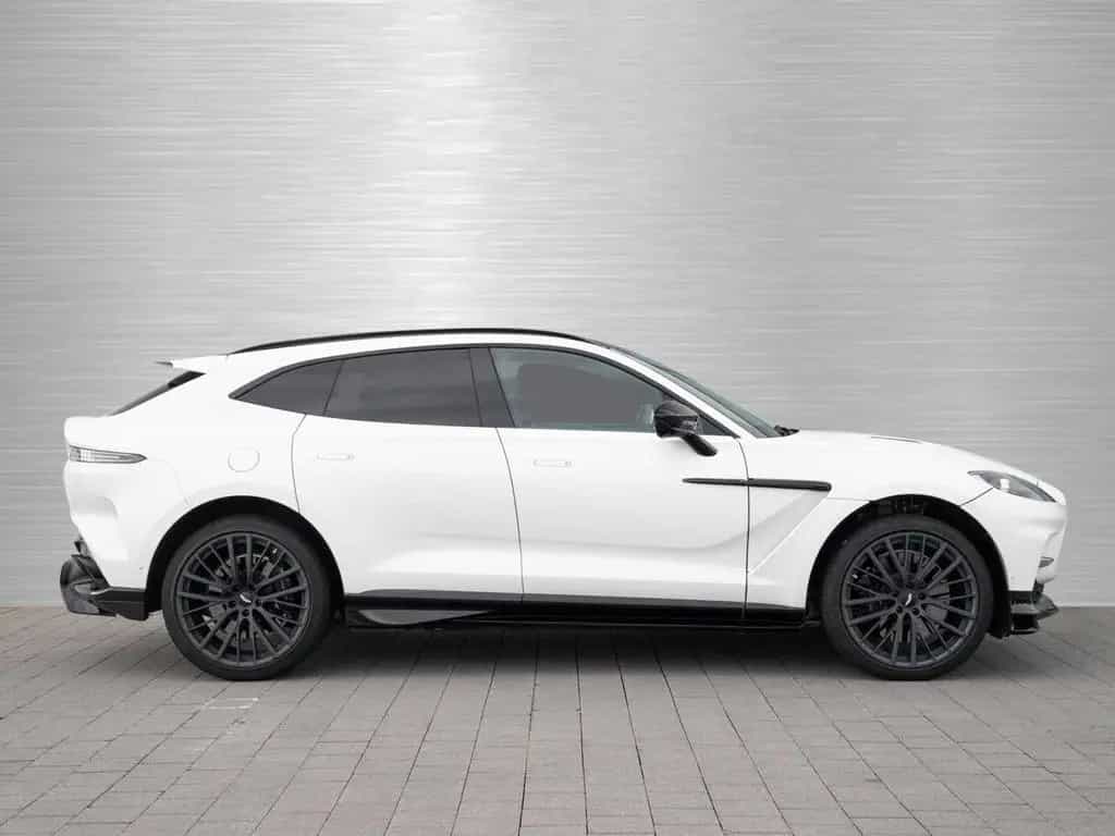 Aston Martin DBX 707 V8 4x4 11/2023-photo-12