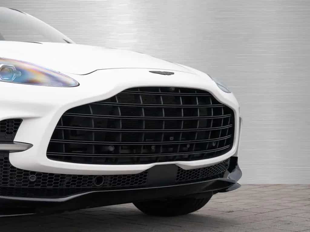 Aston Martin DBX 707 V8 4x4 11/2023-photo-17