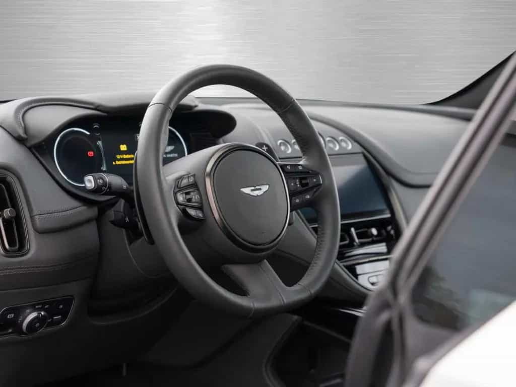Aston Martin DBX 707 V8 4x4 11/2023-photo-21
