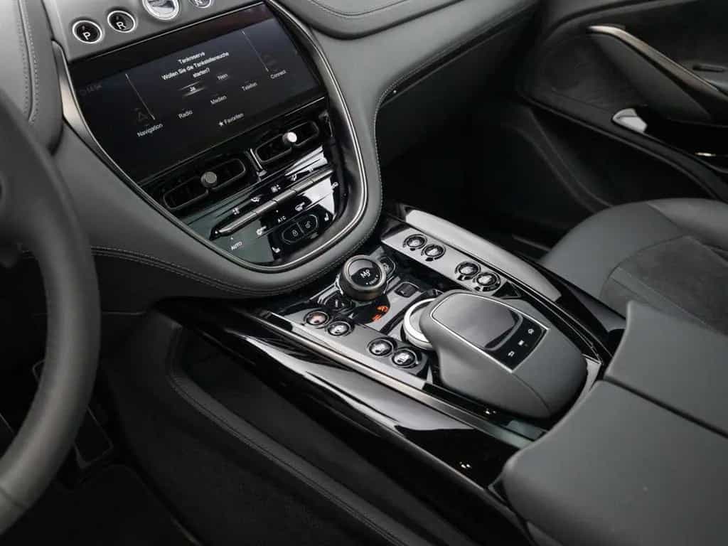 Aston Martin DBX 707 V8 4x4 11/2023-photo-28