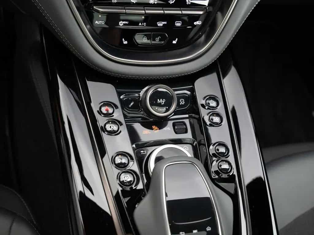 Aston Martin DBX 707 V8 4x4 11/2023-photo-30