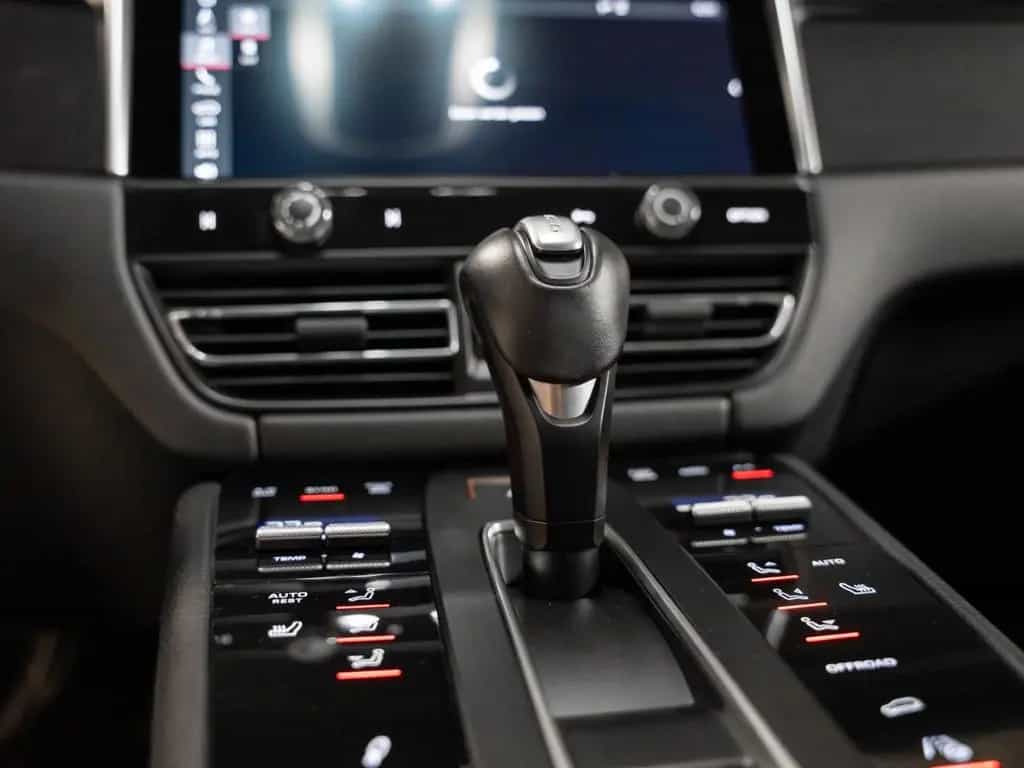 Porsche Macan GTS Abstandsregeltempostat Sport Chrono 12/2022-photo-22