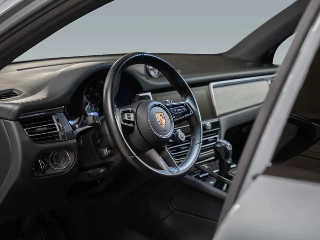 Porsche Macan GTS Abstandsregeltempostat Sport Chrono 12/2022-photo-32