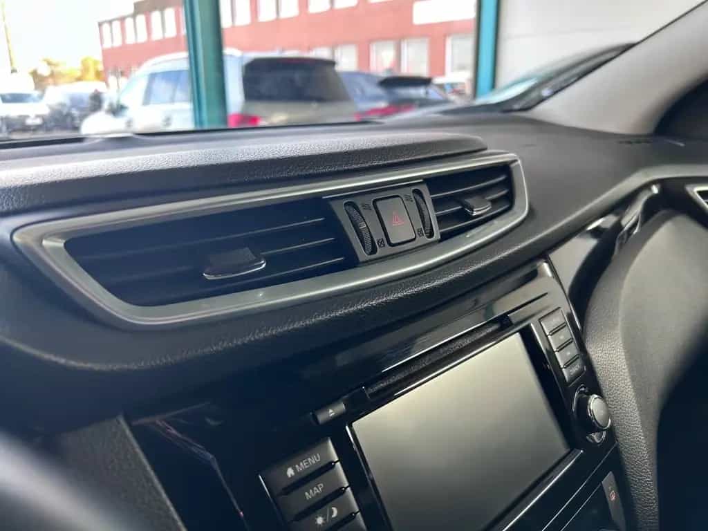 Nissan Qashqai 1.3 Acenta*Navi*Kamera*Tempomat* 01/2019-photo-14