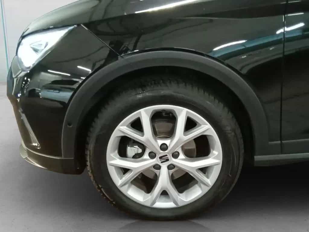 Seat Arona 1,0 TSI Sport, 115 PS, DSG, LED, Navi 02/2025-photo-6