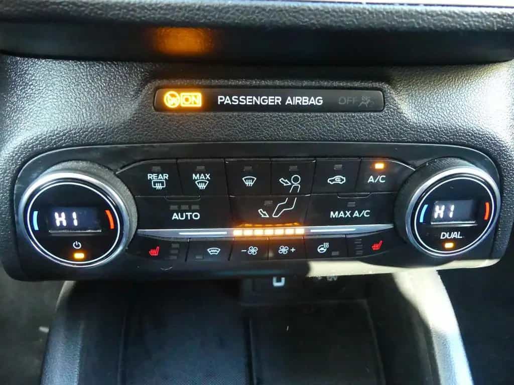 Ford Focus Turnier 1.5*Aut.*Klima*SHZ*LED*Nav*ACC*Kam 12/2019-photo-15