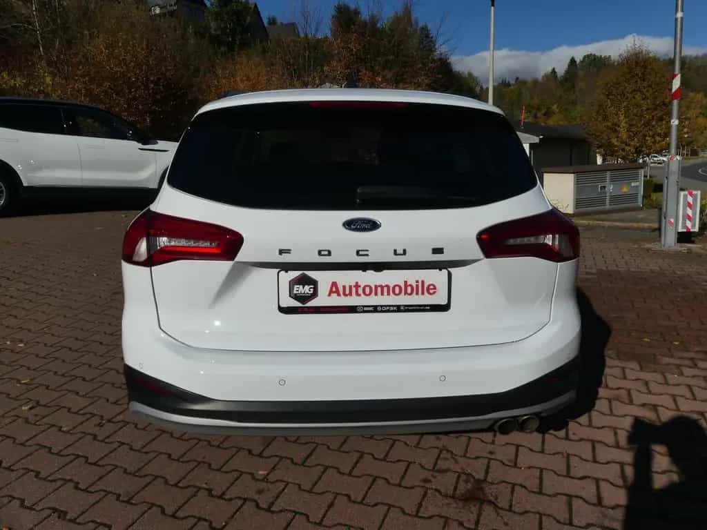 Ford Focus Turnier 1.5*Aut.*Klima*SHZ*LED*Nav*ACC*Kam 12/2019-photo-5