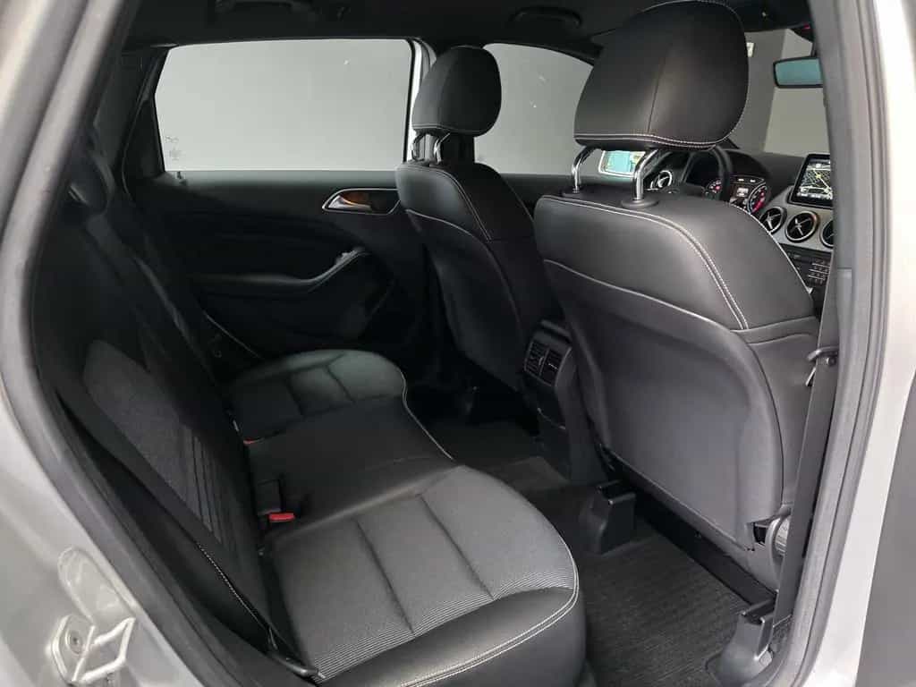 Mercedes-Benz B-Class 180, AUTOMATIK, T-LEDER, NAVI, LED 07/2016-photo-12