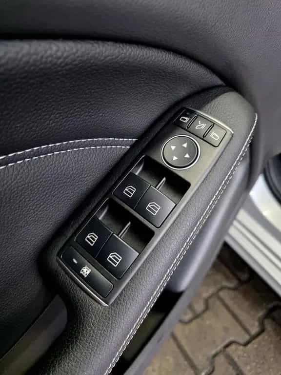 Mercedes-Benz B-Class 180, AUTOMATIK, T-LEDER, NAVI, LED 07/2016-photo-14