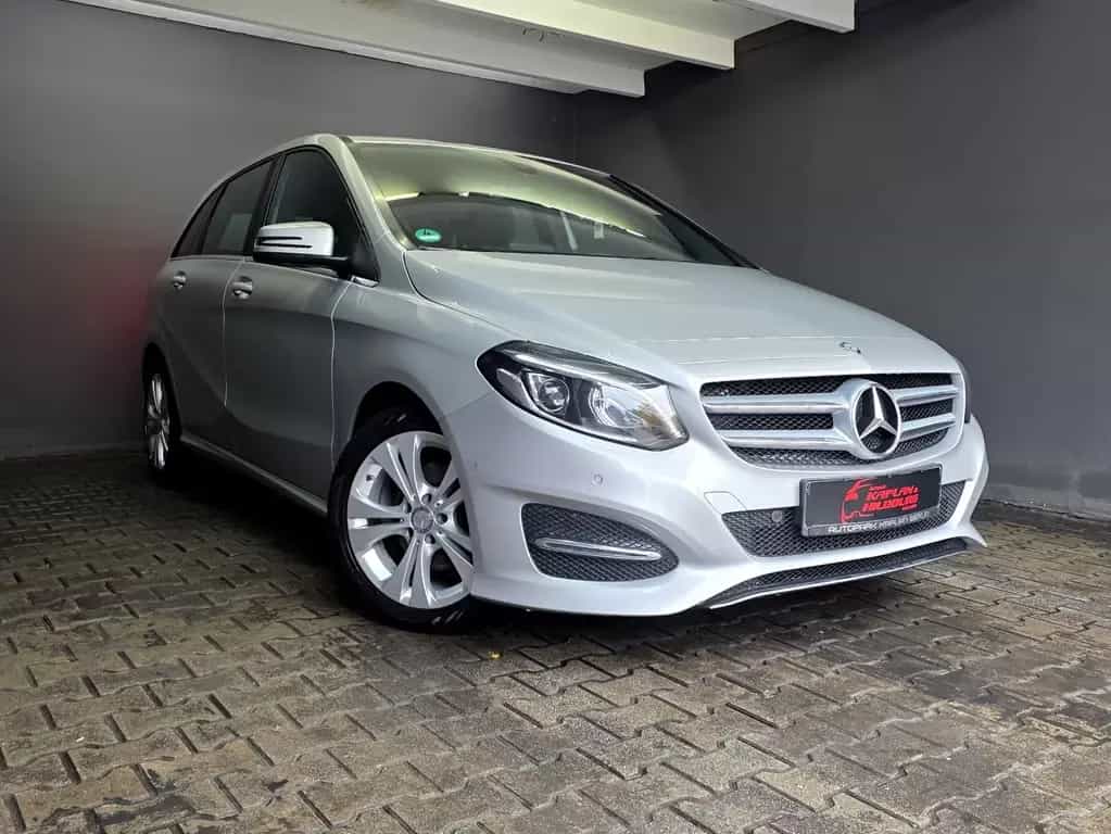 Mercedes-Benz B-Class 180, AUTOMATIK, T-LEDER, NAVI, LED 07/2016-photo-2