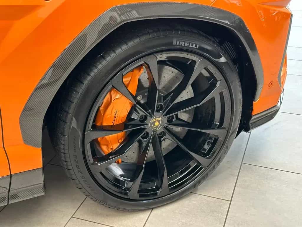 Lamborghini Urus NOVITEC 02/2023-photo-3