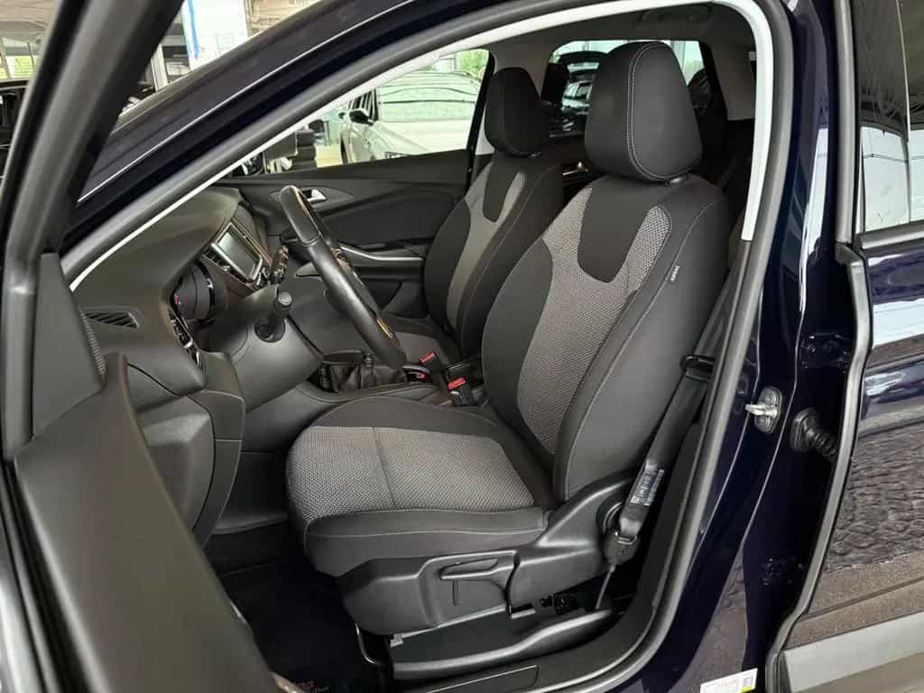 Opel Grandland 06/2019-photo-15