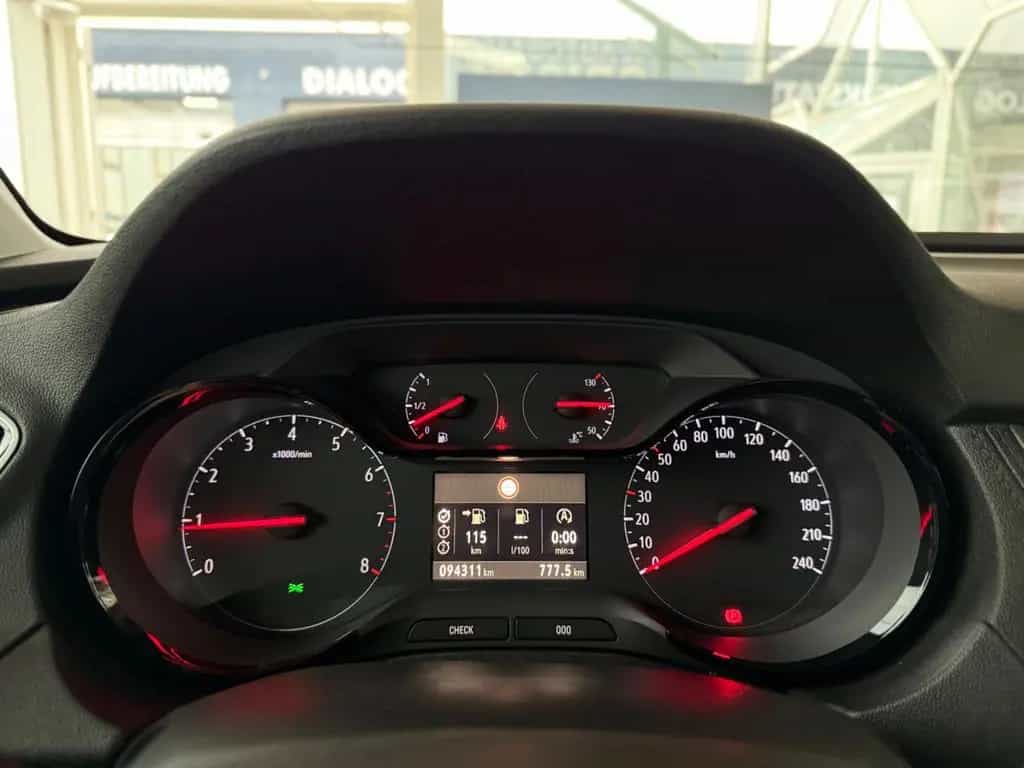 Opel Grandland 06/2019-photo-30