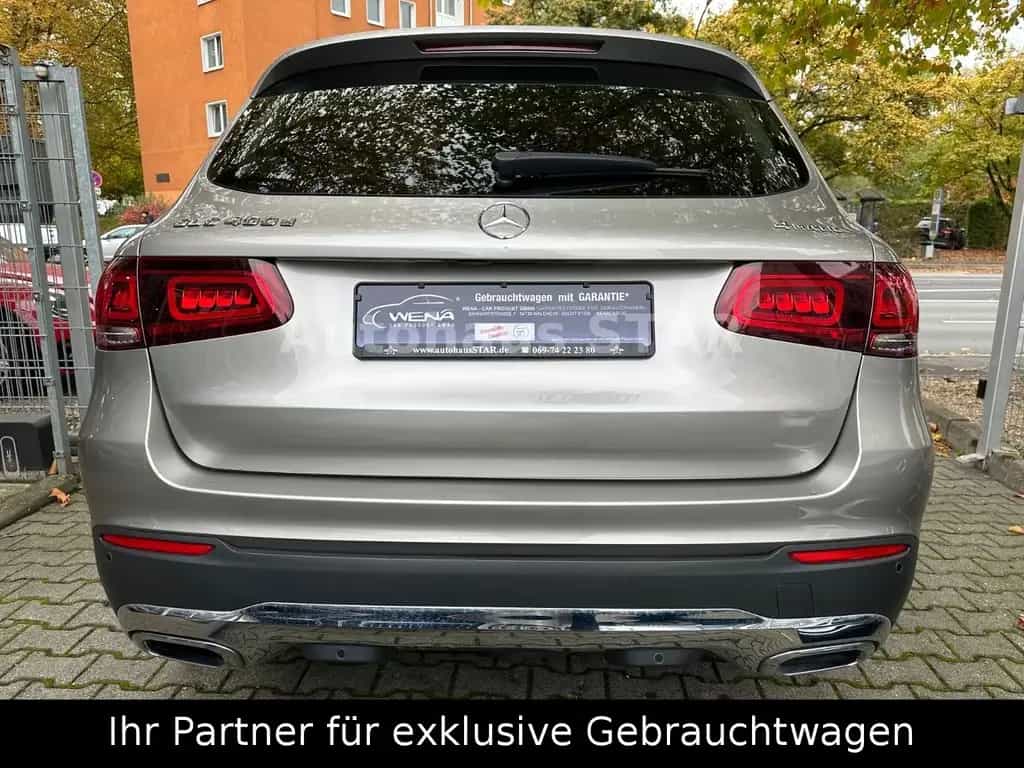 Mercedes-Benz GLC-Class d 4Matic / KAMERA - SITZHZ - AHK - TEMPO 02/2022-photo-4