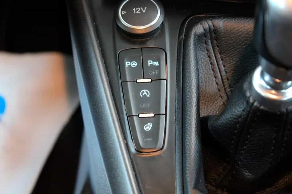 Ford Focus 1,0 ST-Line Turnier 140PS *NAVI*LED*SHZ* 03/2018-photo-22