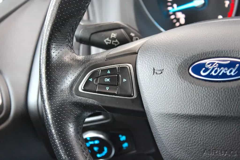 Ford Focus 1,0 ST-Line Turnier 140PS *NAVI*LED*SHZ* 03/2018-photo-28