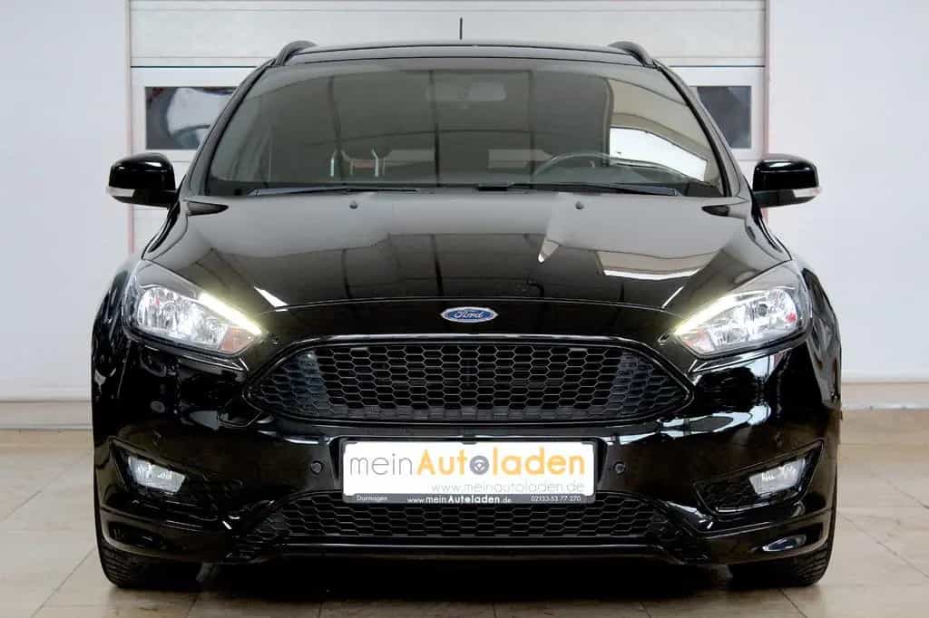 Ford Focus 1,0 ST-Line Turnier 140PS *NAVI*LED*SHZ* 03/2018-photo-3