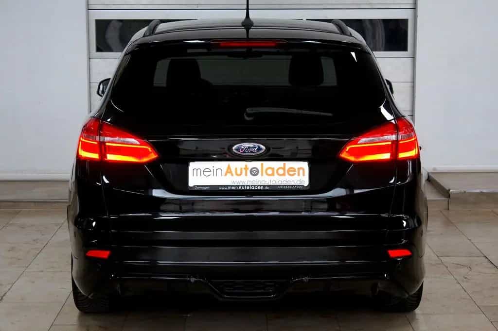 Ford Focus 1,0 ST-Line Turnier 140PS *NAVI*LED*SHZ* 03/2018-photo-9