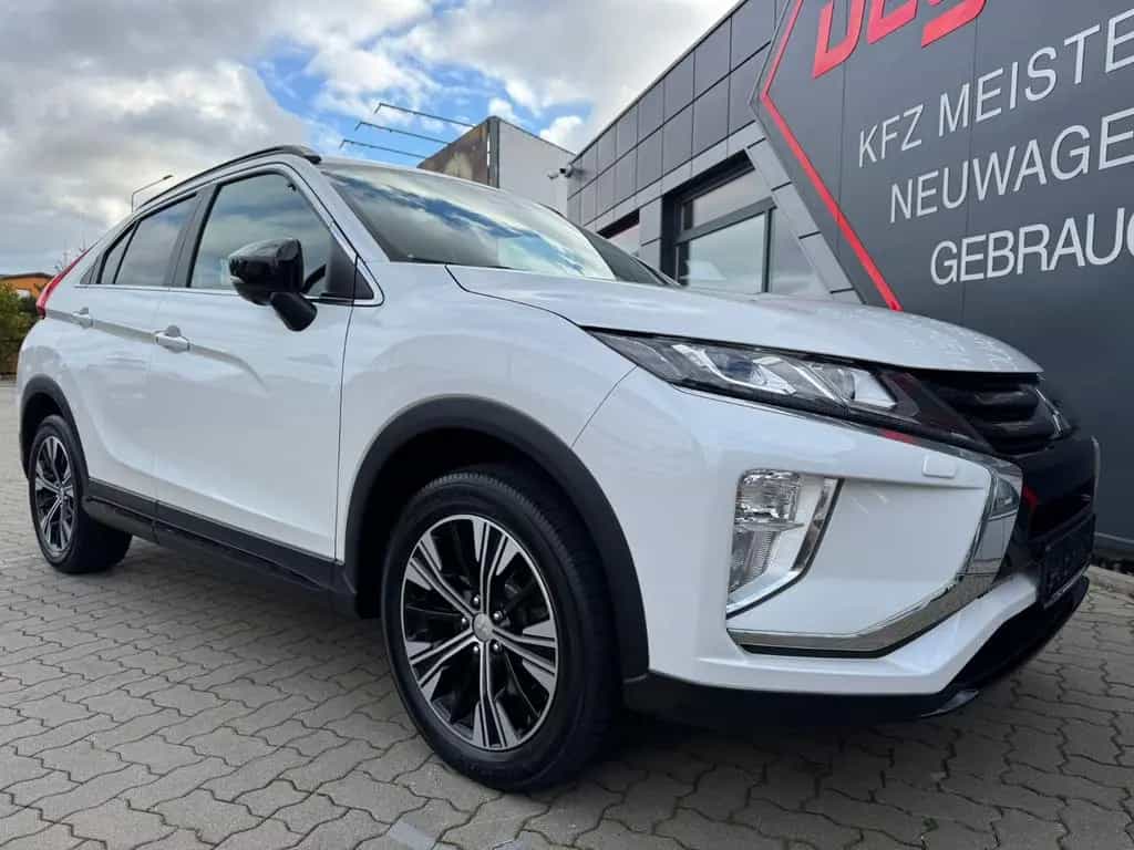 Mitsubishi Eclipse Cross Active+ 4WD ACC NAVI AHK 04/2020-photo-17