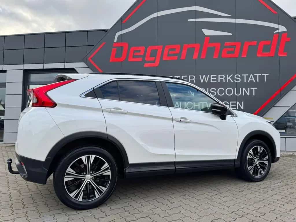 Mitsubishi Eclipse Cross Active+ 4WD ACC NAVI AHK 04/2020-photo-8