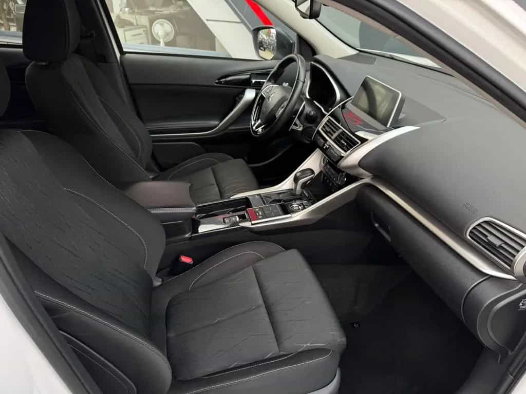 Mitsubishi Eclipse Cross Active+ 4WD ACC NAVI AHK 04/2020-photo-9