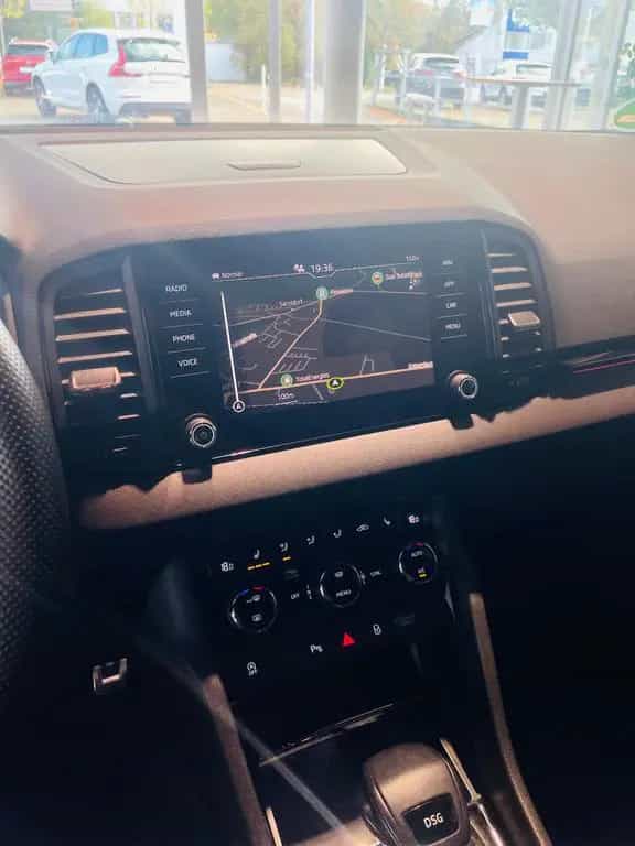 Skoda Karoq Sportline-Kamera-SitzheizungVo/Hi-scheckh. 07/2021-photo-16