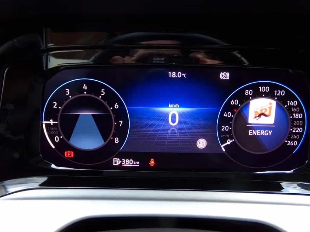 Volkswagen Golf VIII Lim. Life IQ. Light 08/2020-photo-13