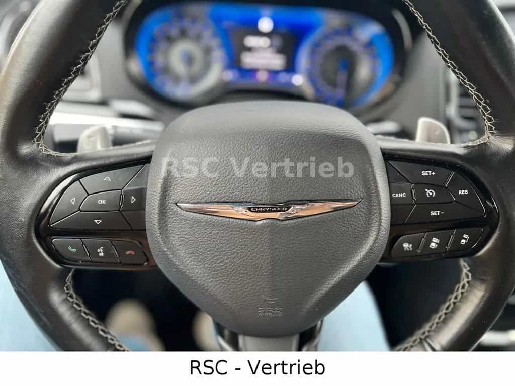 Chrysler 300C /300S*Panorama*Deutsches Fahrzeug seit EZ! 08/2021-photo-22