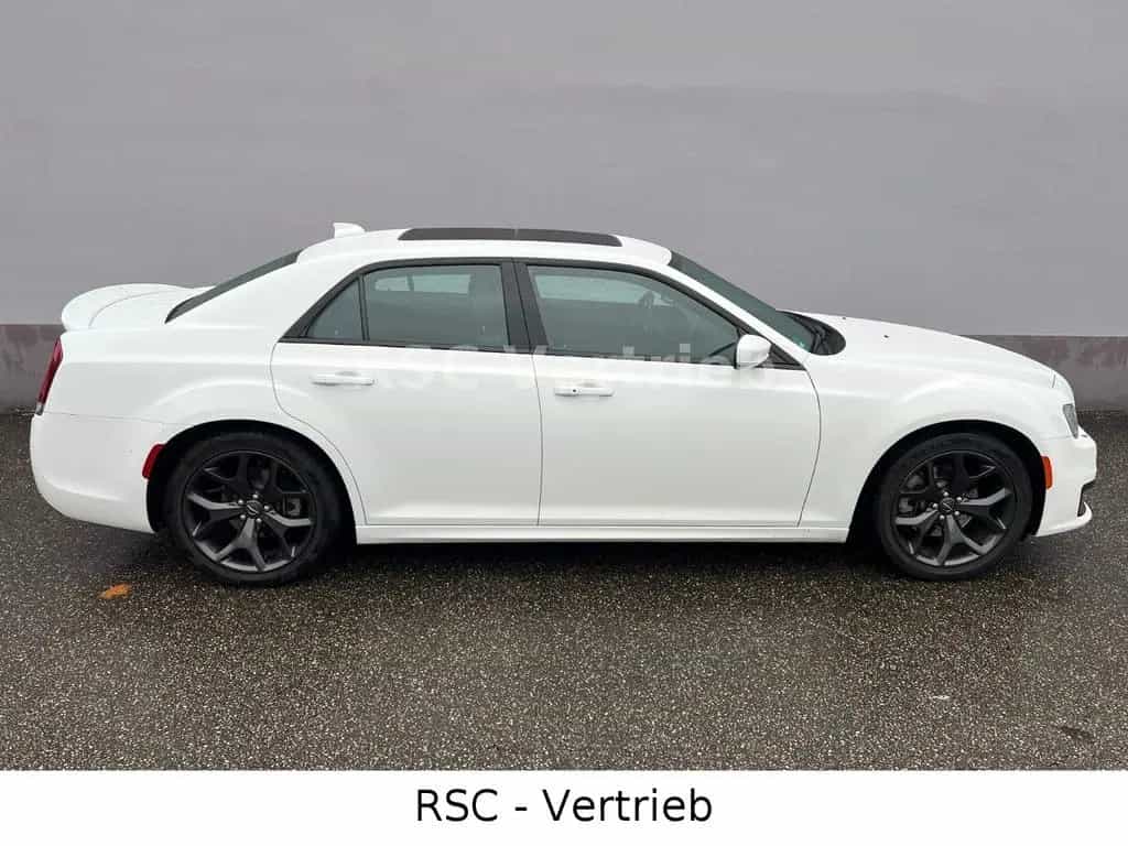 Chrysler 300C /300S*Panorama*Deutsches Fahrzeug seit EZ! 08/2021-photo-7