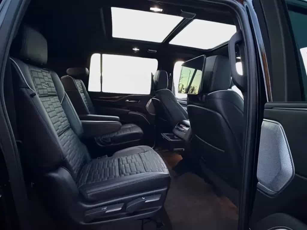 Cadillac Escalade 600 ESV 6.2 PREMIUM Lang 09/2023-photo-14