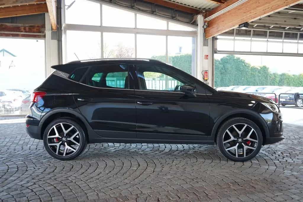 Seat Arona 1.5 TSI DSG FR Beats AHK Kamera Totwinkel 05/2021-photo-5