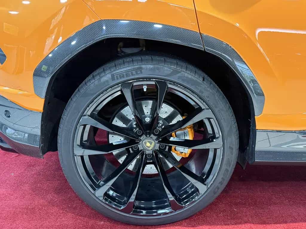 Lamborghini Urus Carbon Paket Interieur&Exterieur +PANO+B&O+ 04/2021-photo-10