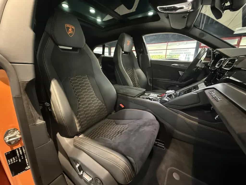 Lamborghini Urus Carbon Paket Interieur&Exterieur +PANO+B&O+ 04/2021-photo-19